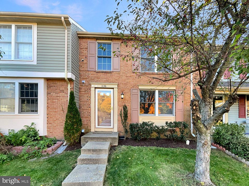 1st image of 1136 Floyd Pl