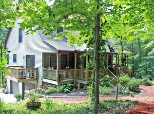 1991 Blackfoot Ct, Sugar Grove, OH 43155