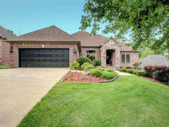 32 Bronte Ct, Little Rock, AR 72223