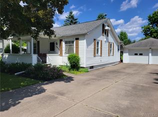 3833 Bates Rd, Medina, NY 14103