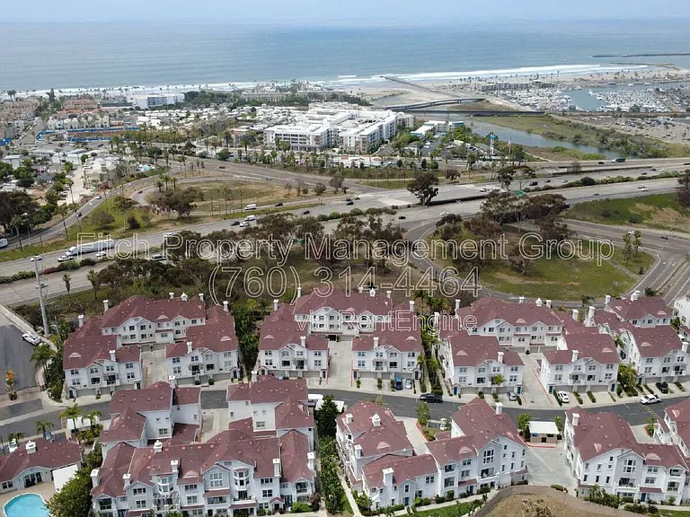 815 Harbor Cliff Way #244 — Photo 27