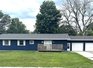 219 S Kirkwood Ave, Eagle Grove, IA 50533