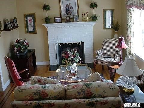 5th image of 63 Cambridge Ave