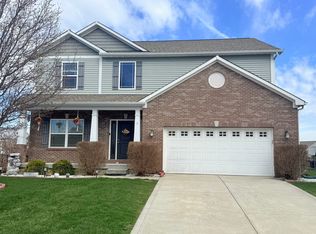 4674 W Chert Dr, New Palestine, IN 46163