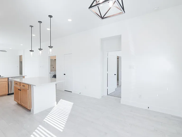 10472 Wild Rice St — Photo 17