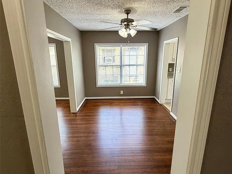 111 Inlane St — Photo 31