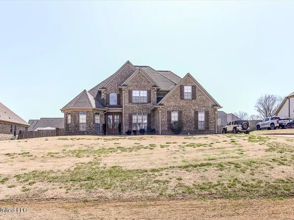 4151 Bakersfield Dr, Nesbit, MS 38651