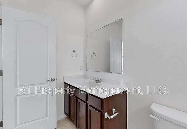 108 Hue St SW — Photo 52