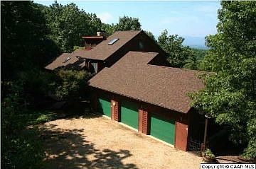 4th image of 221 Arrowroot Dr