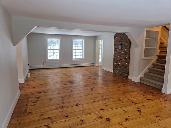 4th image of 618 Shearer Hill Road