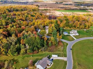 N237 Thornberry Ct, Fremont, WI 54940