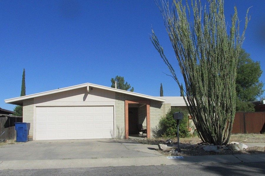 1st image of 8415 E Cambria Dr