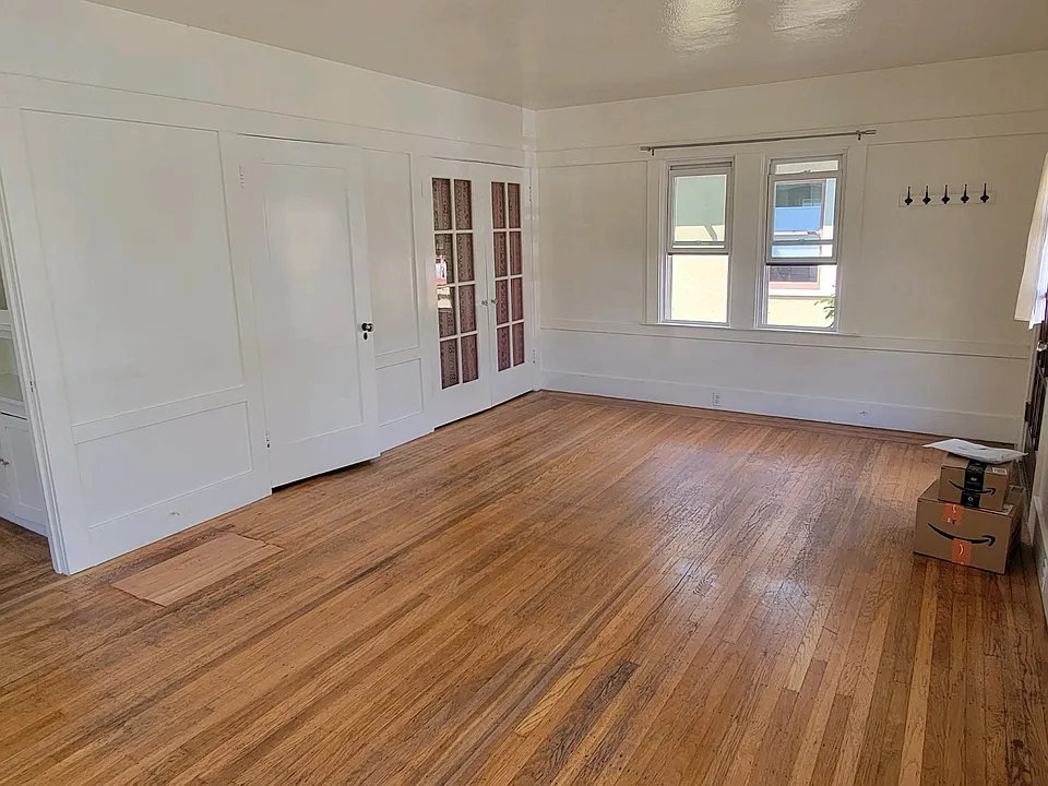 Living/dining. All new windows installed in 2022