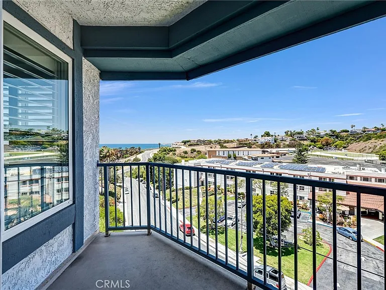 134 Avenida Presidio — Photo 17