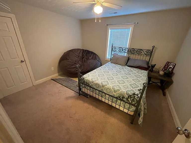 34 Woodbury Ln — Photo 33