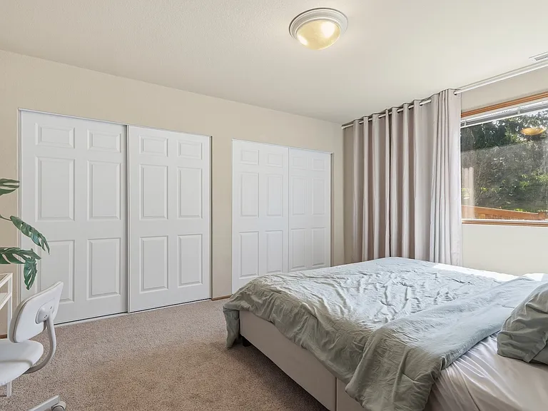 7247 NE 150th St — Photo 32