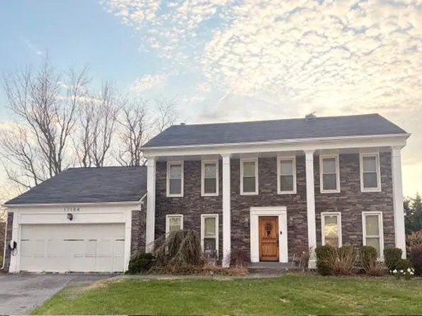 17104 Laburnum Ct, Rockville, MD 20855