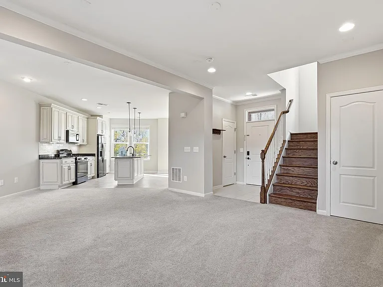 8923 Quarry Rd — Photo 17