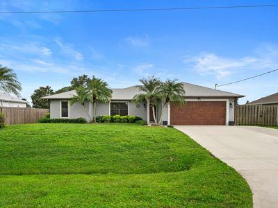1050 SW Bellevue Avenue, Port Saint Lucie, FL, 34953