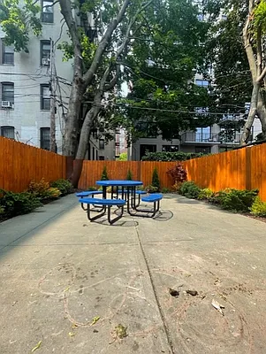 Rented by Corcoran | media 44