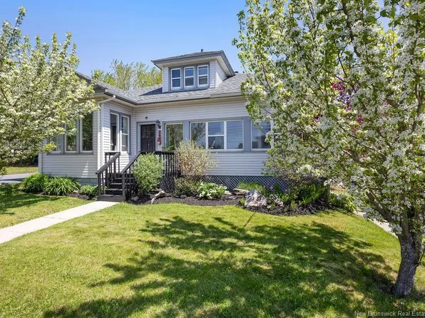260 Radio St, Miramichi, NB E1V 2W5