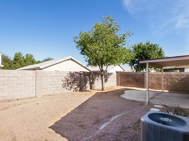 10602 W Rosewood Dr — Photo 16