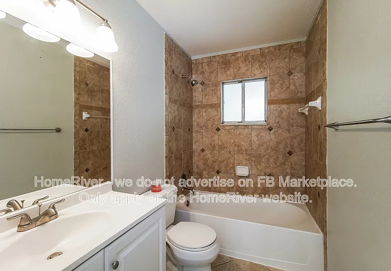 2306 Greenbush Ct — Photo 9