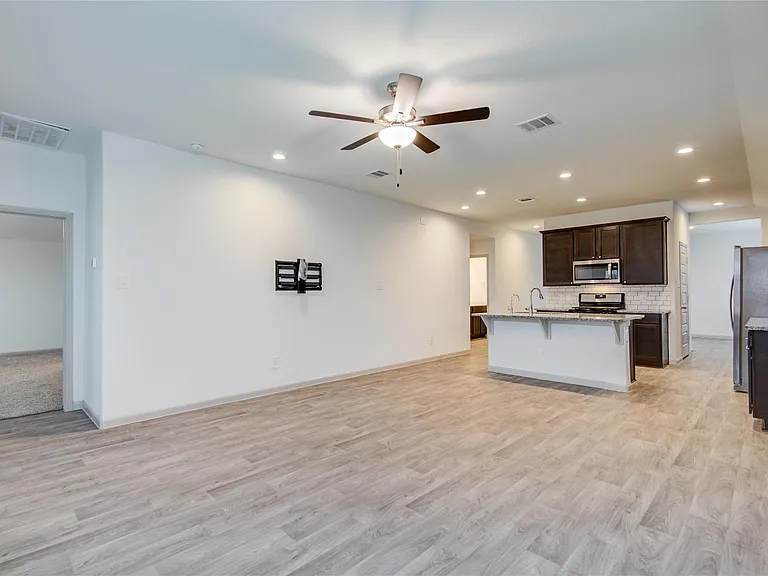 3507 Telford Ln — Photo 15