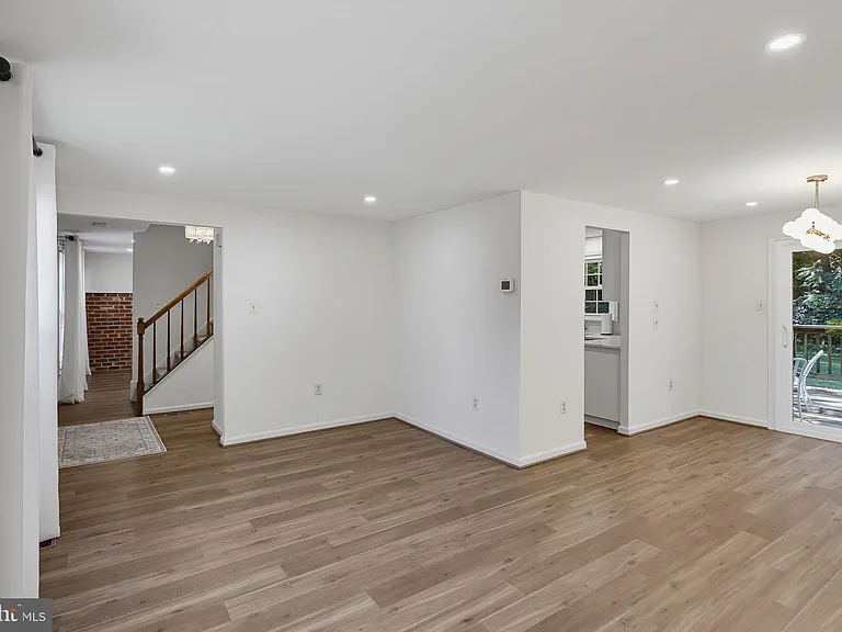 18904 Blue Heron Ln — Photo 14