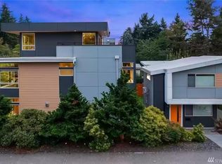 1819 N 90th St, Seattle, WA 98103