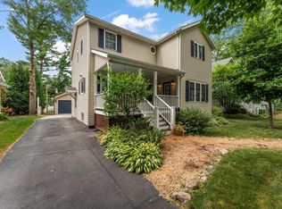 481 Ridgeland Ave, Valparaiso, IN 46385