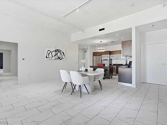 3rd image of 900 Las Vegas Blvd N #1215