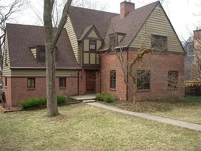 601 Sunset Rd photo 1