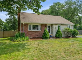 237 Turnpike St, Stoughton, MA 02072