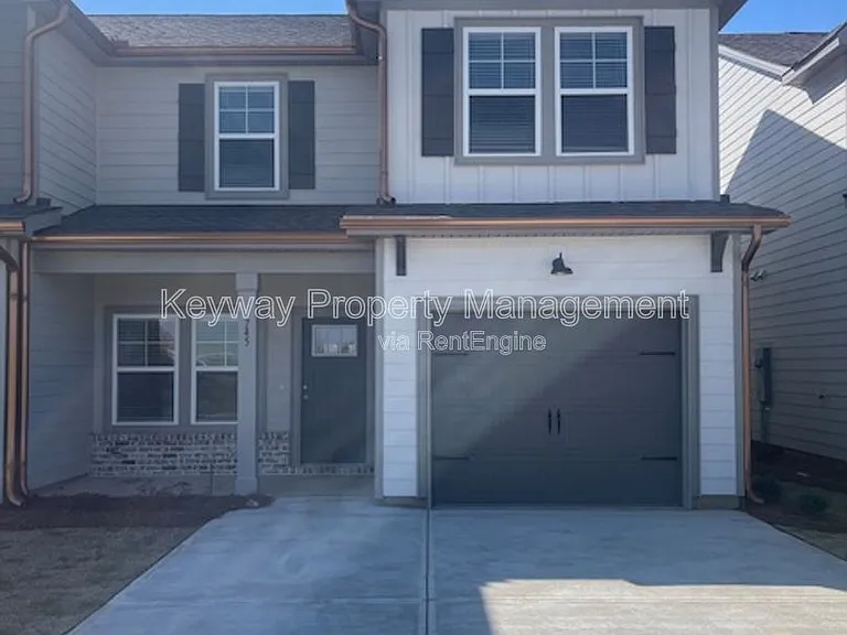 745 Bronze Way — Photo 2