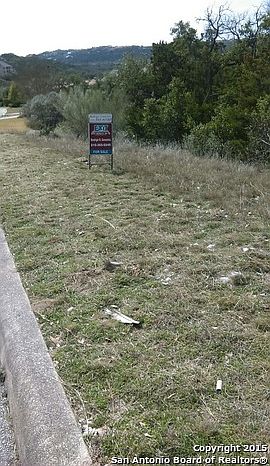 1st image of 24707 Player Oaks