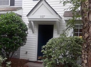 107 Taylor Cir, Goose Creek, SC 29445