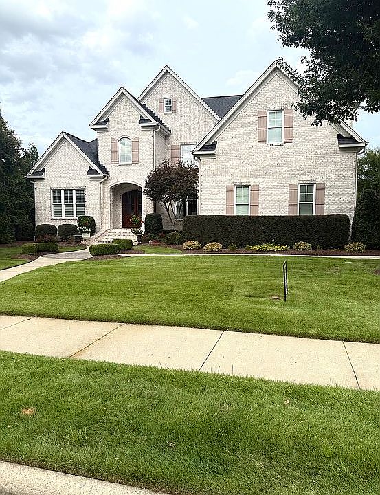 1st image of 709 Wickham Dr
