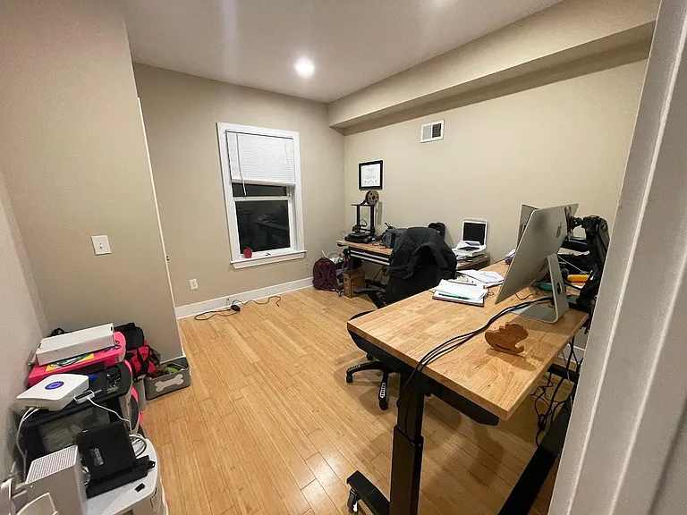 321 N Wiota St — Photo 17