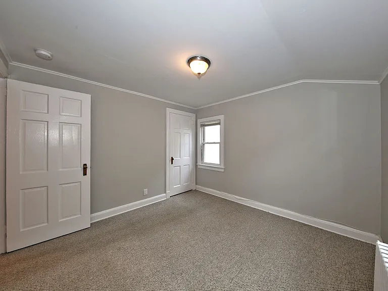 218 Lincoln Ave #2 — Photo 5