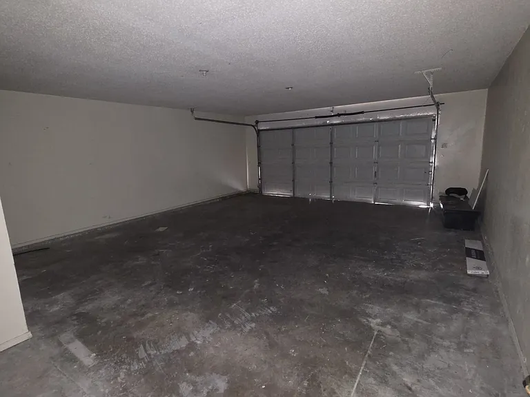 1002 Vera Ct — Photo 4