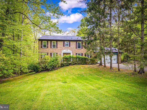 7550 Burnt Tree Dr, Manassas, VA 20111