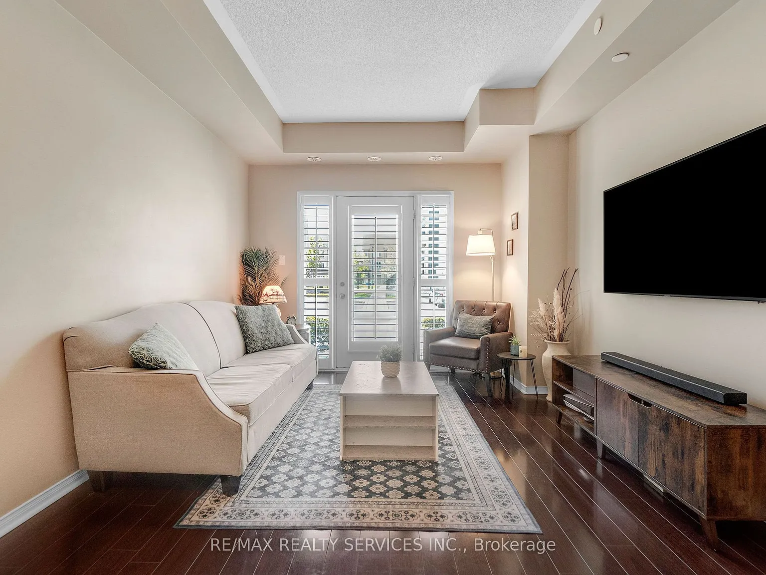 1 bed, $2,200 — Photo 1