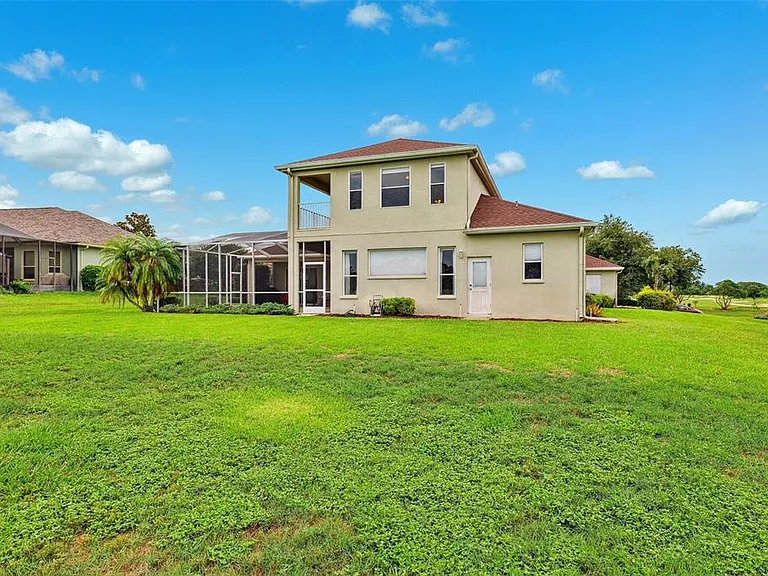 13049 Thoroughbred Dr — Photo 39