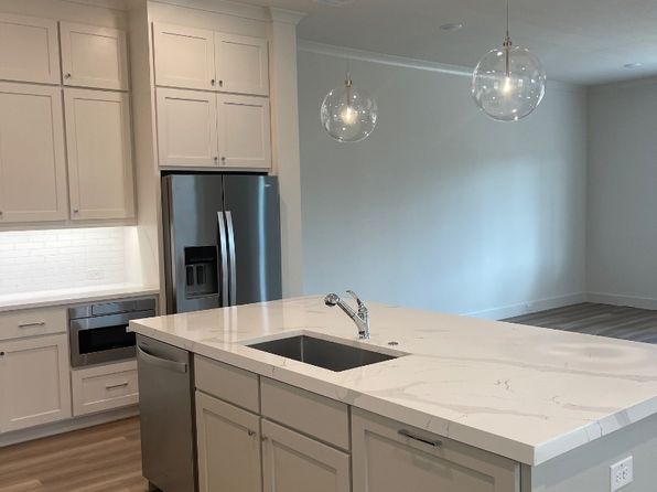 4630 March Ave