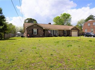 2405 Dartmouth Dr, Fayetteville, NC 28304