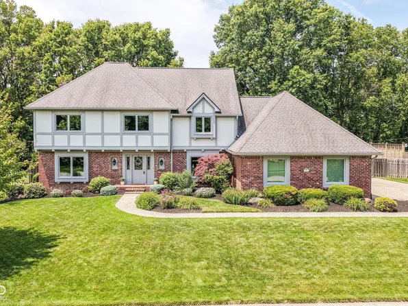 13572 Dallas Dr, Carmel, IN 46033