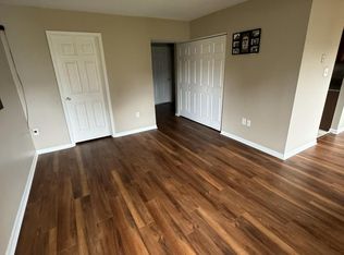 9 Washington Ave, Turnersville, NJ 08012