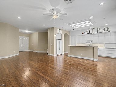 2557 Forest City Dr, Henderson, NV 89052, photo 3