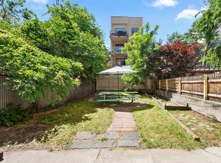 70 Green St APT 1, Brooklyn, NY 11222